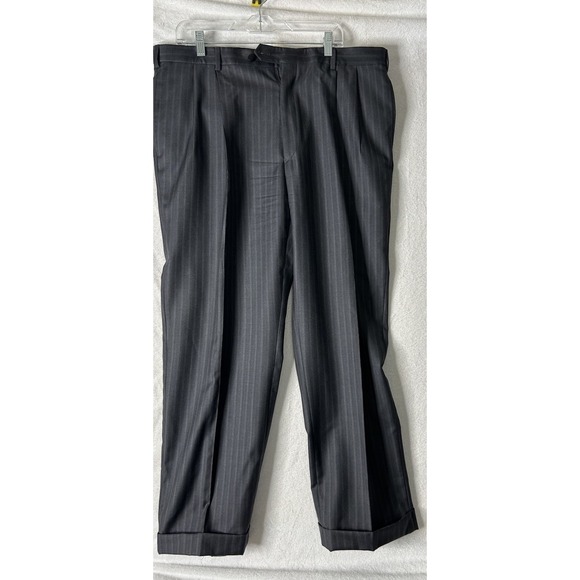 Jos A Bank SignatureGold Men's Grey Pinstripe Wool Suit 44R see measure - Picture 3 of 16